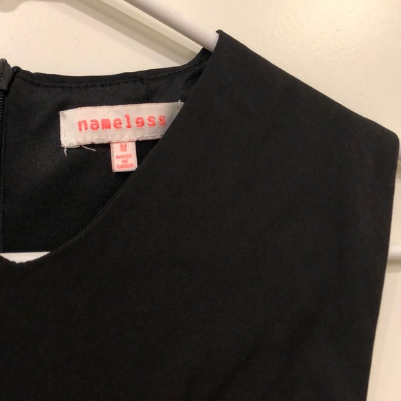 Nameless Origami Cropped Tank - Picture 3 of 6